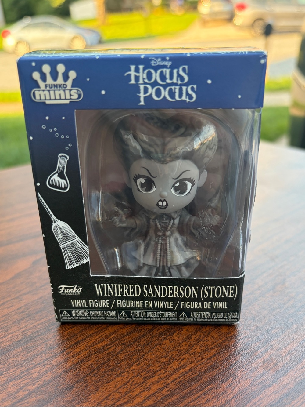 Funko Minis Disney Hocus Pocus Winifred Sanderson Stone Vinyl Figure
